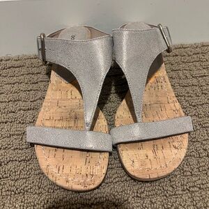Donald pilner Dylan Wedge Sandal 8.5